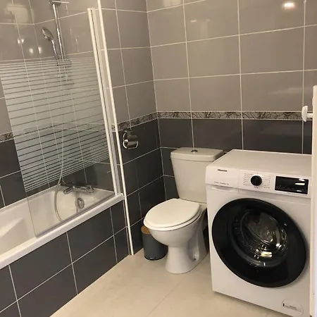 Lägenhet T2 46 M2 O'lac Proche Du 1 Parking Terrasse *