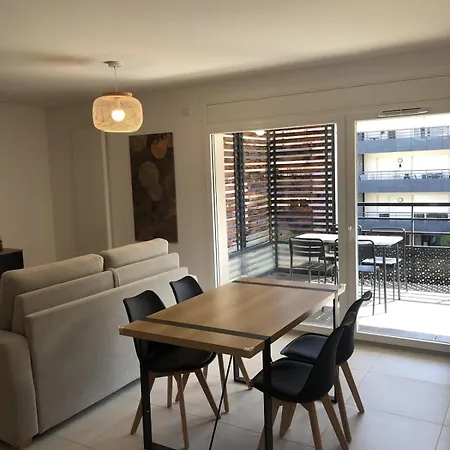 T2 46 M2 O'lac Proche Du 1 Parking Terrasse Lägenhet Aix-les-Bains